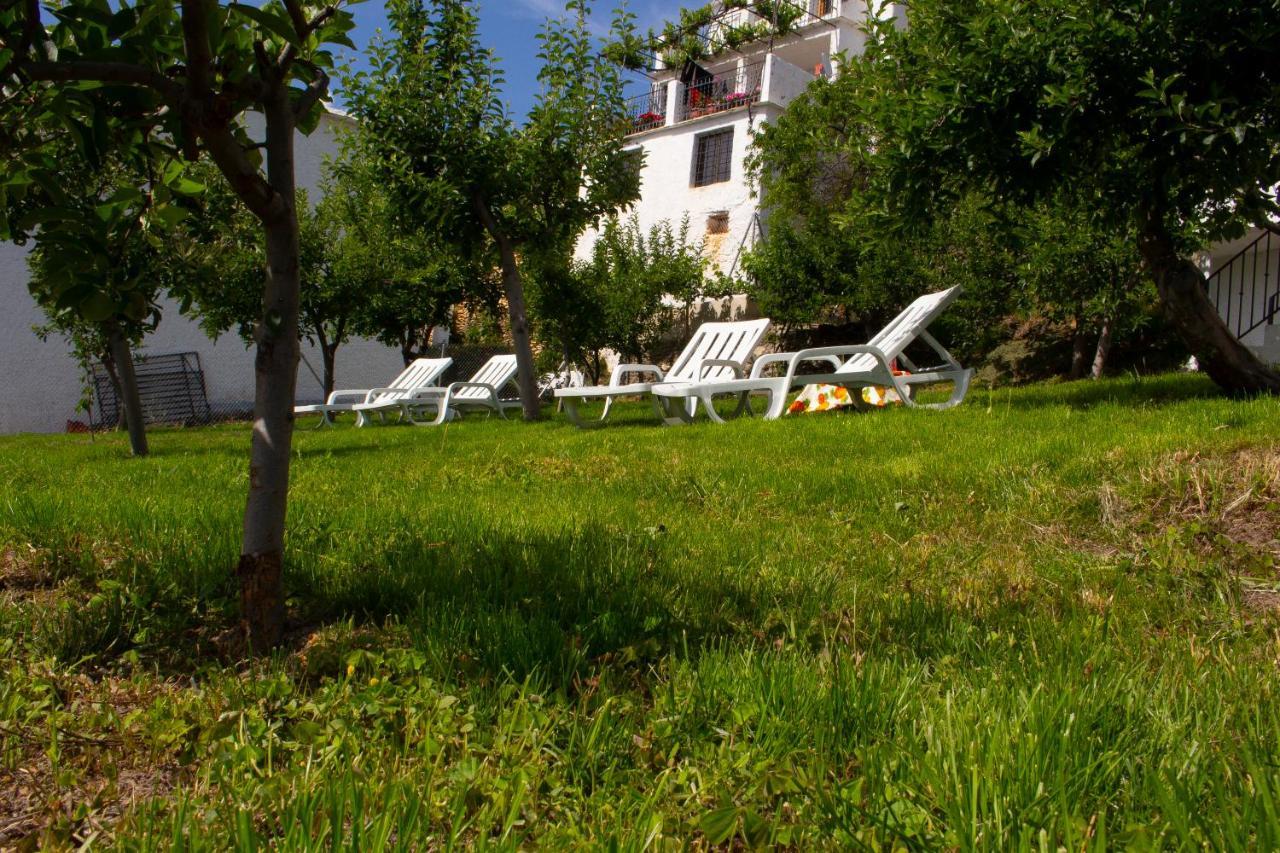 Puerta Bubion Apartamentos Kültér fotó