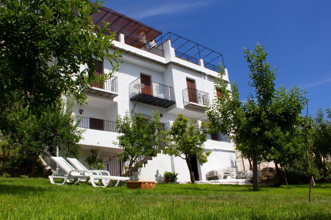 Puerta Bubion Apartamentos Kültér fotó