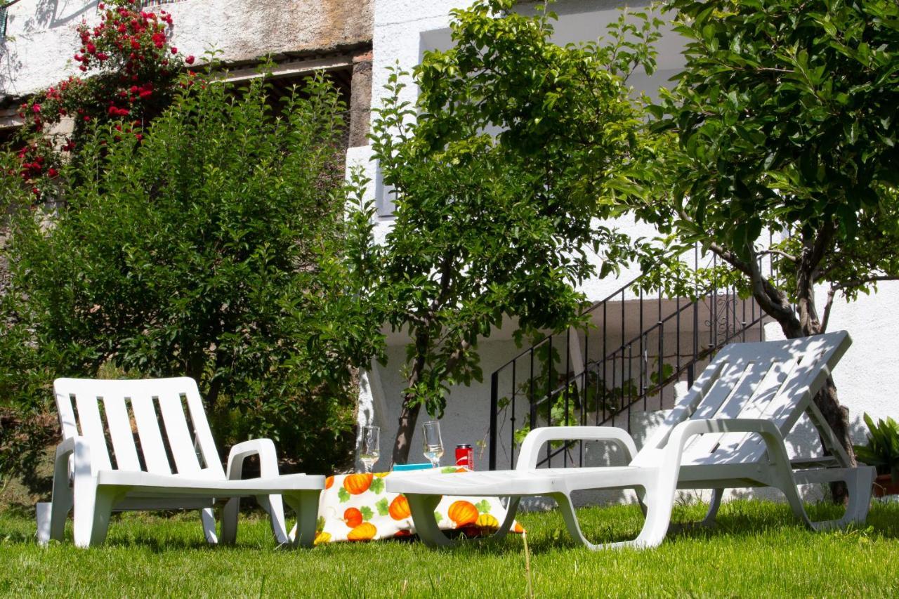 Puerta Bubion Apartamentos Kültér fotó