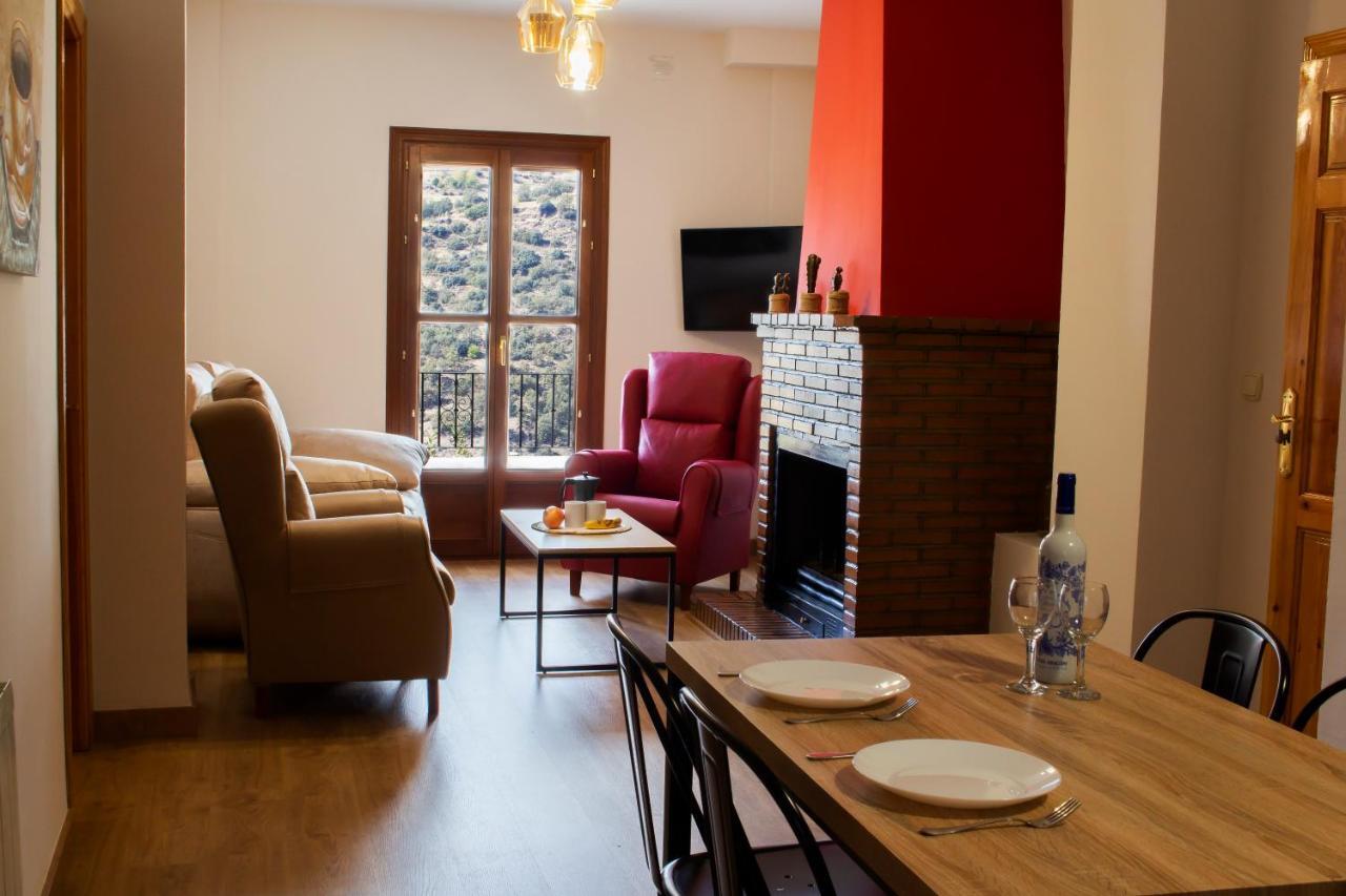 Puerta Bubion Apartamentos Kültér fotó