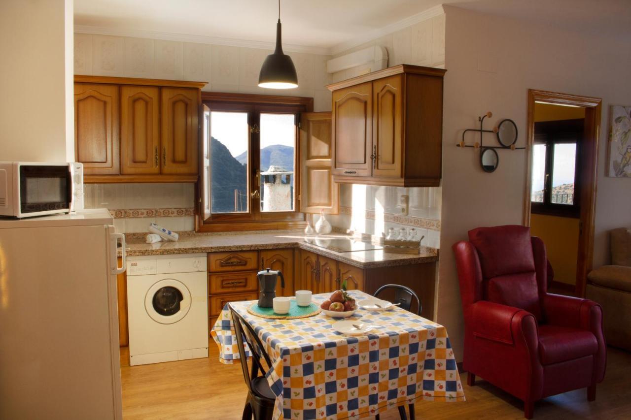Puerta Bubion Apartamentos Kültér fotó