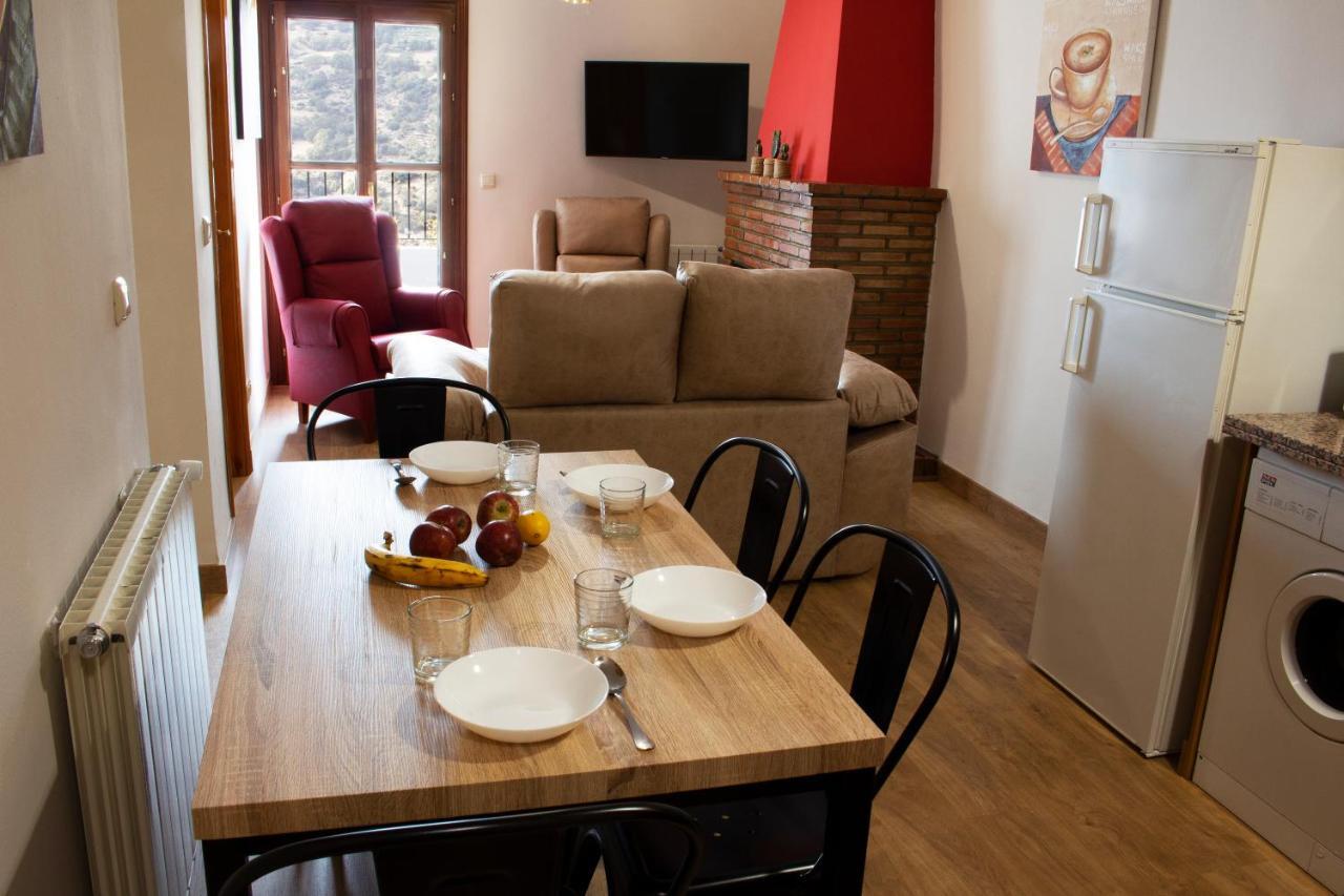 Puerta Bubion Apartamentos Kültér fotó